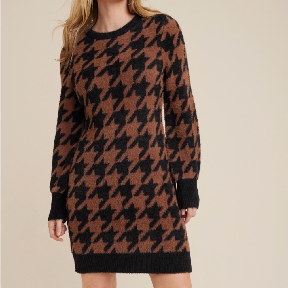 -Sold-New Maurices sweater dress size XL